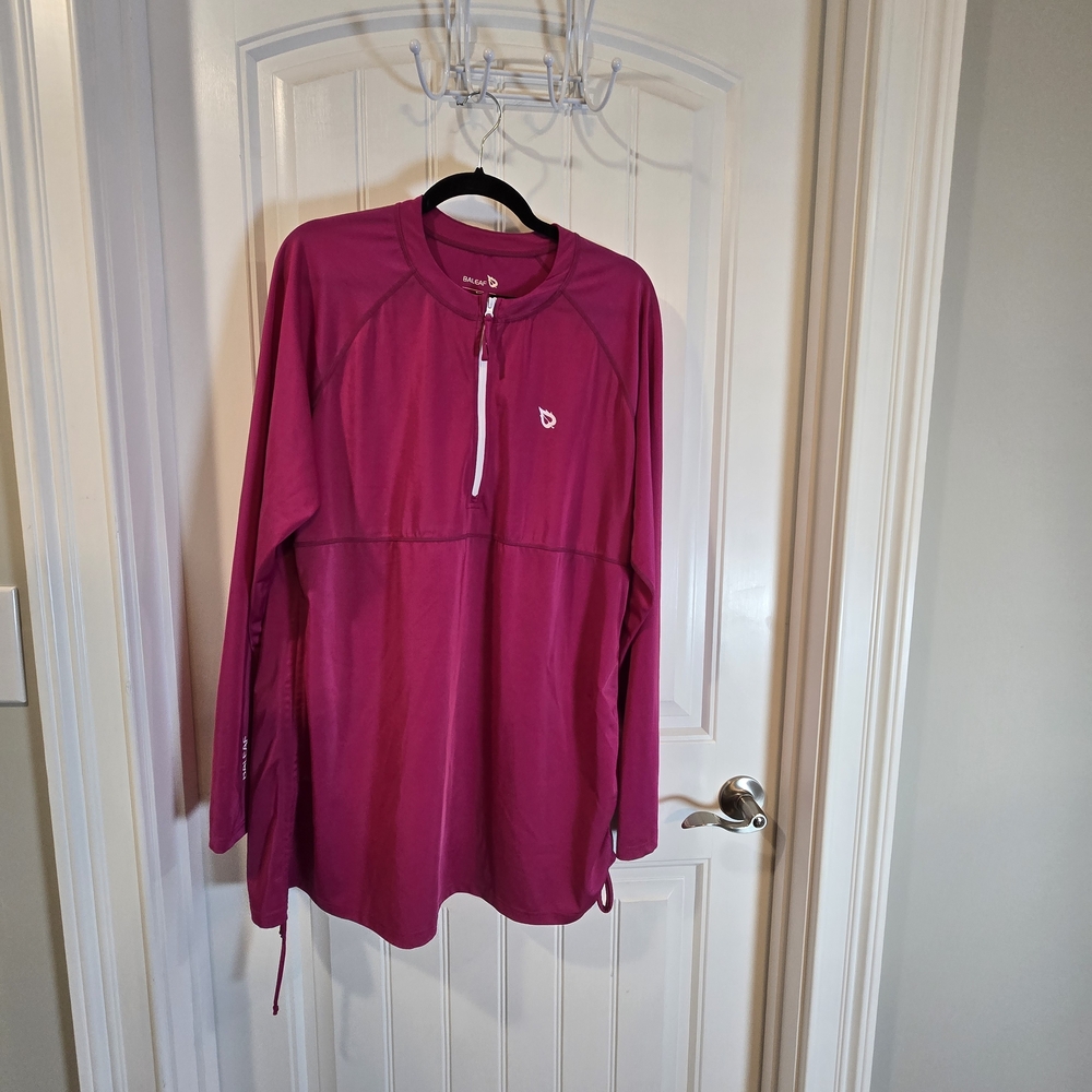 Sunshirt Half-Zip Pullover